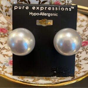 Extra Large Pearl Post Stud Earrings
